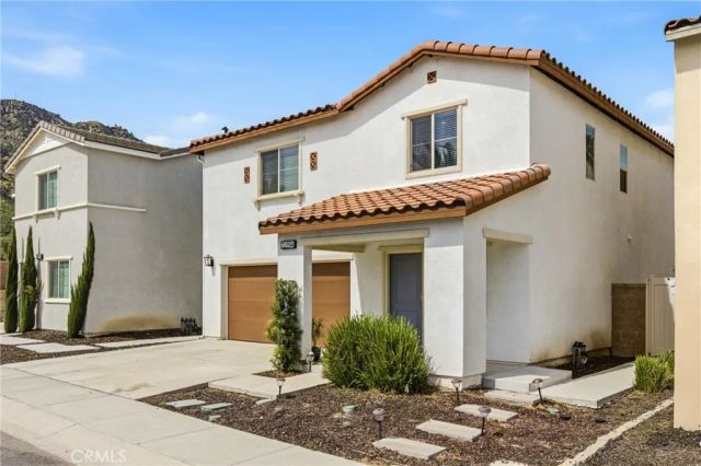 32894 Crown Point, Lake Elsinore, CA 92530