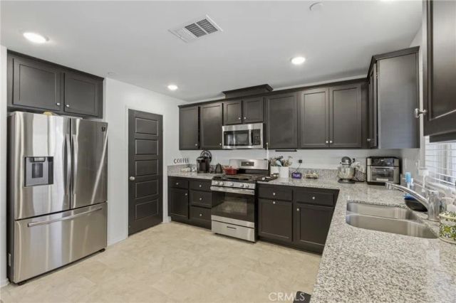 32894 Crown Point, Lake Elsinore, CA 92530