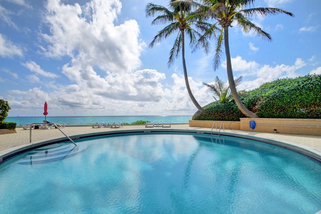 5440 N Ocean Drive 202, Riviera Beach, FL 33404