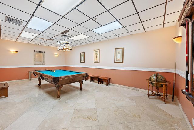 5440 N Ocean Drive 202, Riviera Beach, FL 33404