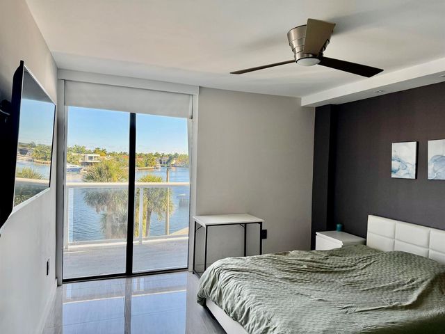 20515 E Country Club Drive 345, Aventura, FL 33180