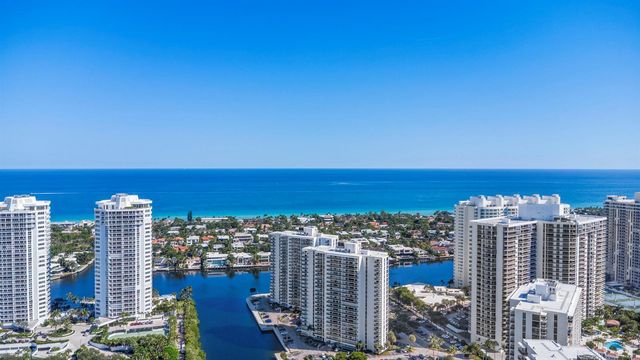 20515 E Country Club Drive 345, Aventura, FL 33180