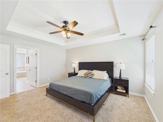 705 Maidstone Avenue, Bentonville, AR 72712