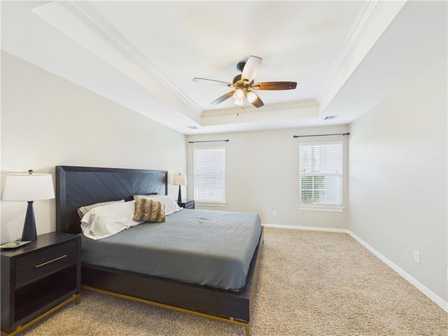 705 Maidstone Avenue, Bentonville, AR 72712