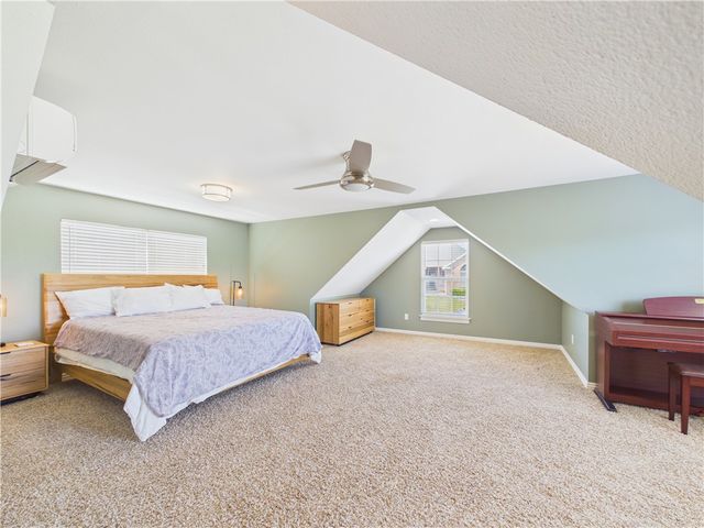 705 Maidstone Avenue, Bentonville, AR 72712