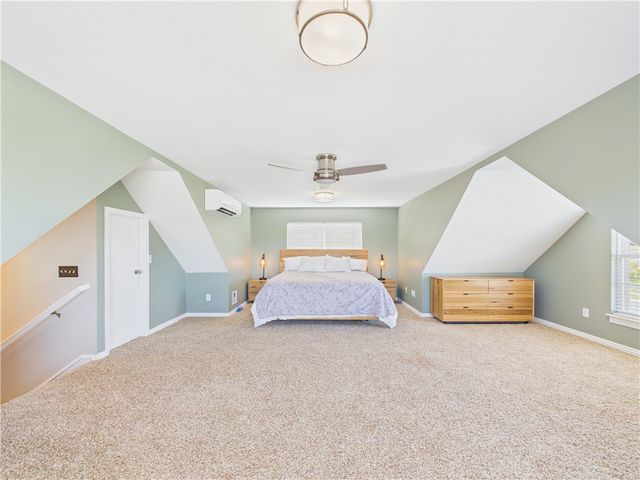 705 Maidstone Avenue, Bentonville, AR 72712