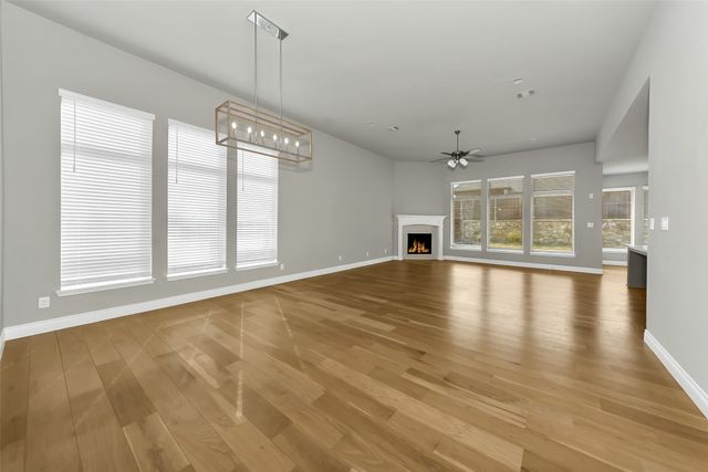 5708 Lake Jackson Drive, Fort Worth, TX 76126