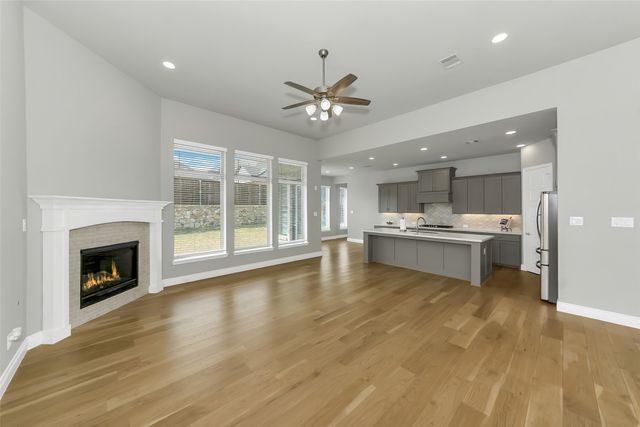 5708 Lake Jackson Drive, Fort Worth, TX 76126