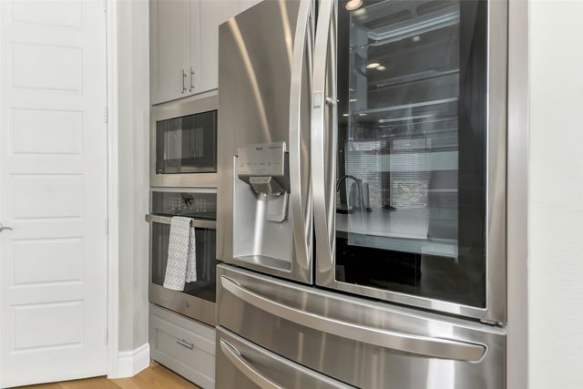 5708 Lake Jackson Drive, Fort Worth, TX 76126