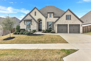5708 Lake Jackson Drive, Fort Worth, TX 76126