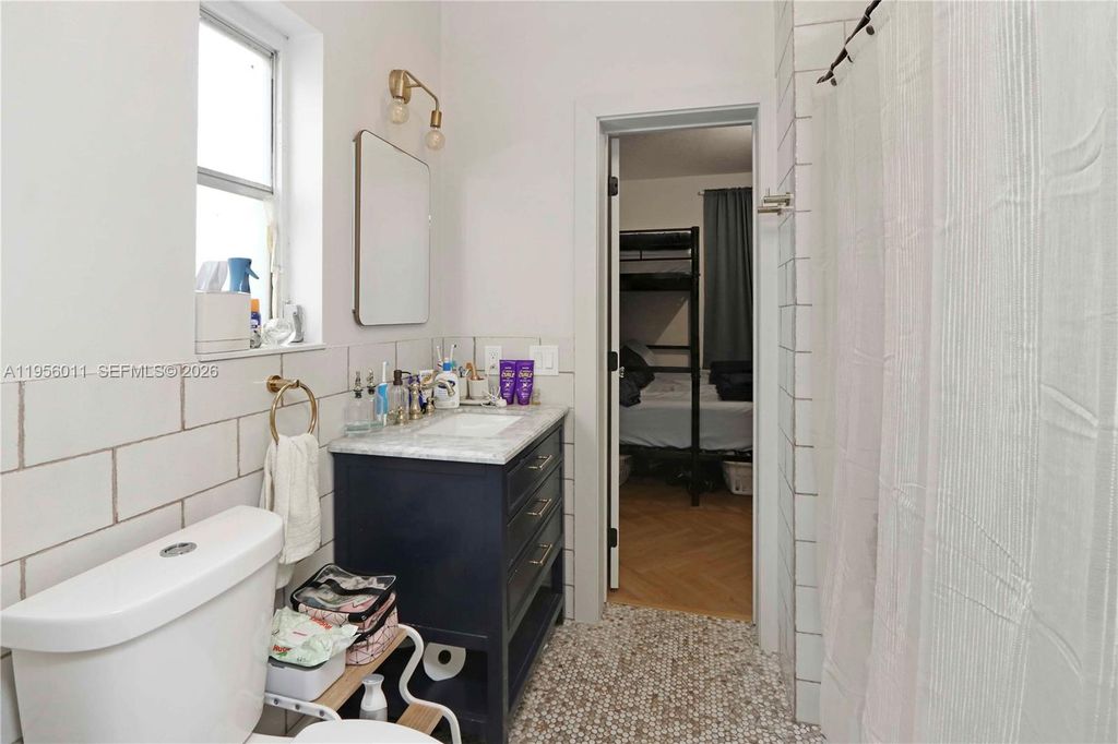 Image 15 of property listing at 1345 SW 17th St, Miami, FL 33145