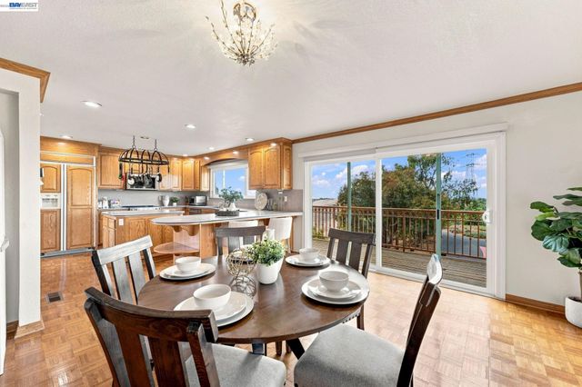 41794 Vargas Rd, Fremont, CA 94539