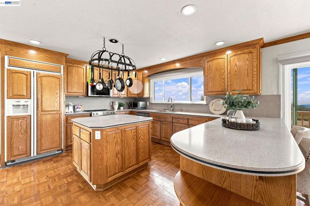 41794 Vargas Rd, Fremont, CA 94539
