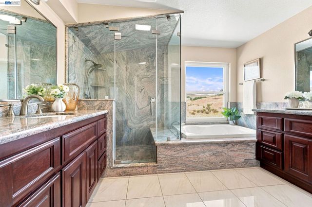 41794 Vargas Rd, Fremont, CA 94539