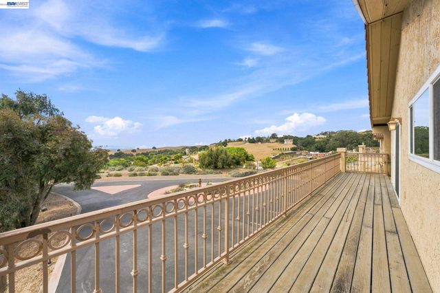 41794 Vargas Rd, Fremont, CA 94539