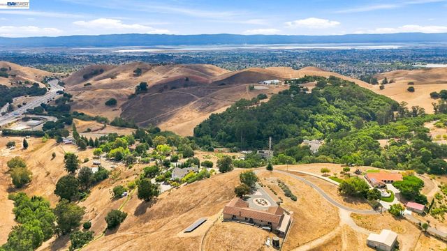41794 Vargas Rd, Fremont, CA 94539