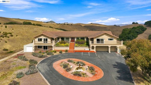 41794 Vargas Rd, Fremont, CA 94539