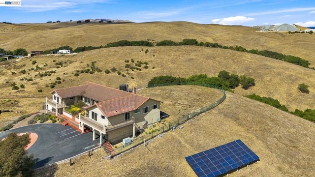 41794 Vargas Rd, Fremont, CA 94539