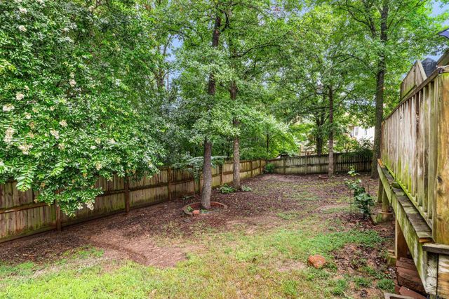 17 Chicot Dr, Maumelle, AR 72113