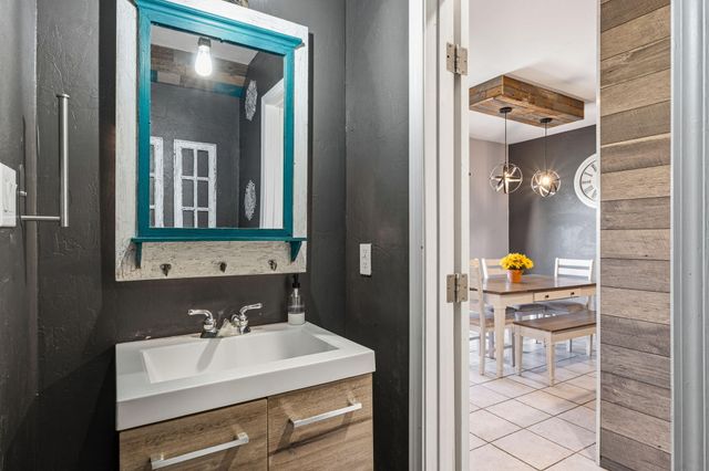 4120 W Ojos Negros Drive NW, Albuquerque, NM 87120