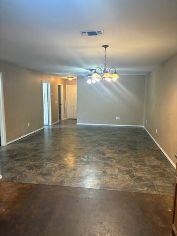 160 Bell Street, Blossom, TX 75416