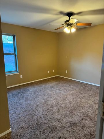 160 Bell Street, Blossom, TX 75416
