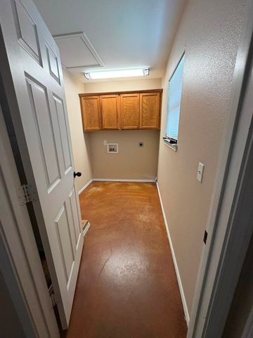 160 Bell Street, Blossom, TX 75416