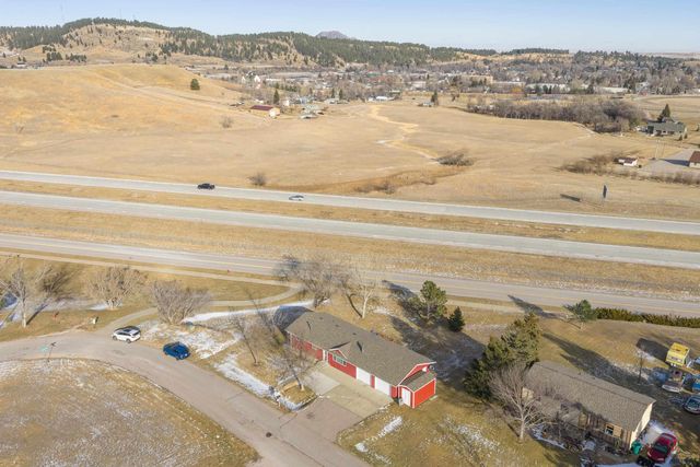 1710 MEADOWLARK DR, Sturgis, SD 57785