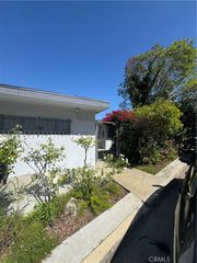 2266 Ronda Vista, Los Angeles, CA 90027