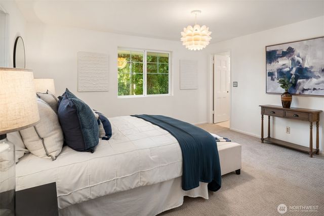 18428 16th Avenue NE, Shoreline, WA 98155