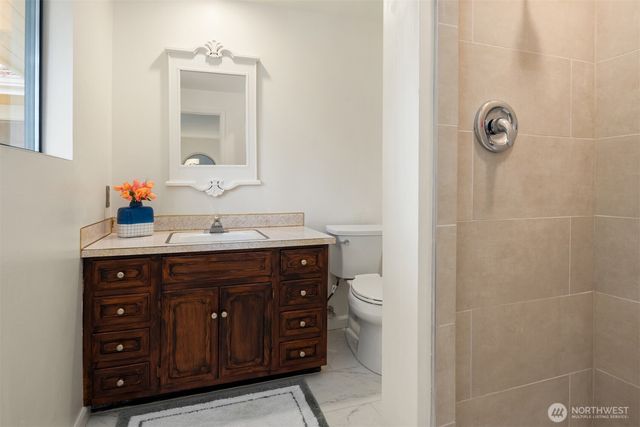 18428 16th Avenue NE, Shoreline, WA 98155