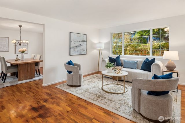 18428 16th Avenue NE, Shoreline, WA 98155