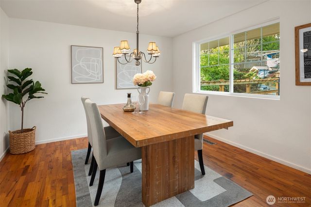 18428 16th Avenue NE, Shoreline, WA 98155