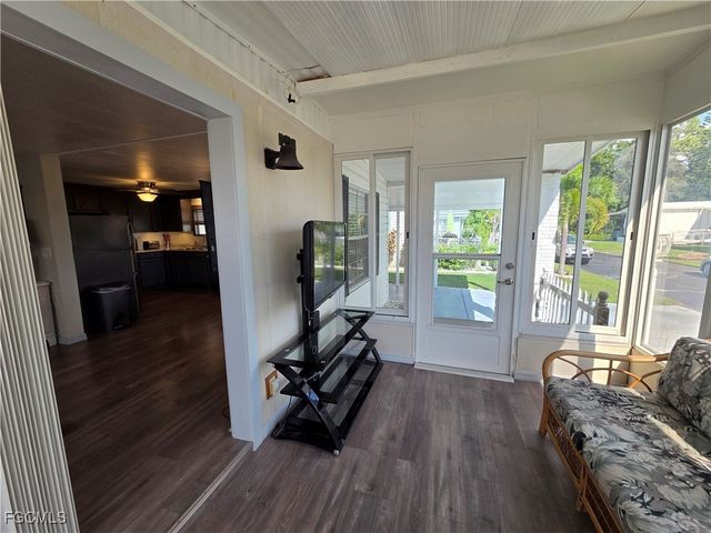 836 Peaceful DR, North Fort Myers, FL 33917