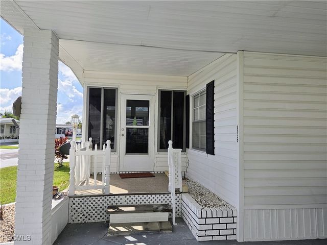 836 Peaceful DR, North Fort Myers, FL 33917