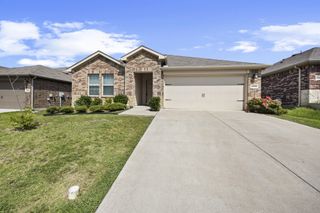 2302 Broken Bow Trail, Crandall, TX 75114