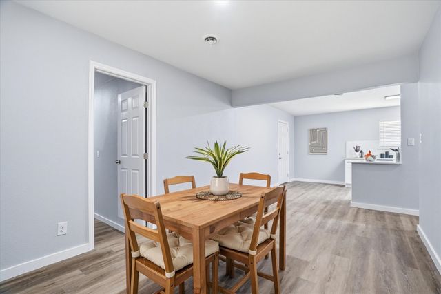 604 E 5th Street, Weatherford, TX 76086