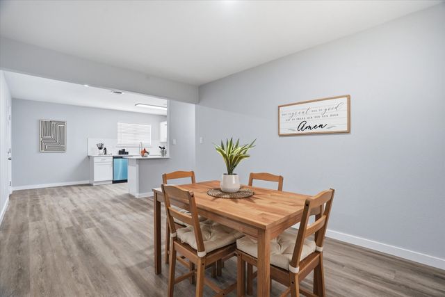 604 E 5th Street, Weatherford, TX 76086