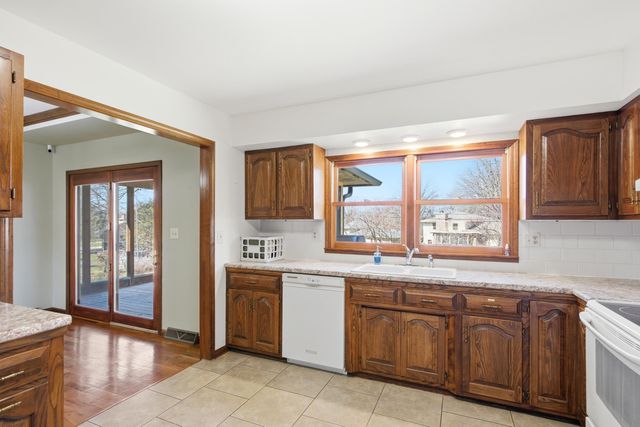 501 SIMMONS CT, Columbia, MO 65203