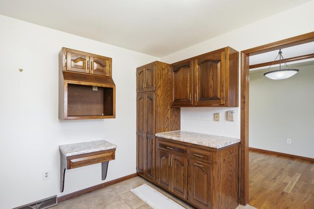 501 SIMMONS CT, Columbia, MO 65203