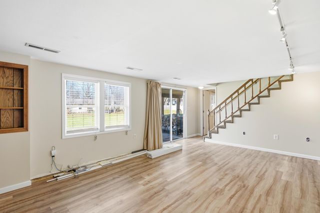 501 SIMMONS CT, Columbia, MO 65203