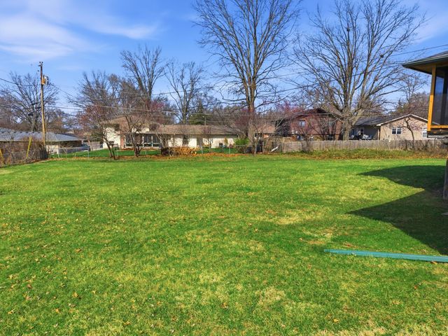 501 SIMMONS CT, Columbia, MO 65203