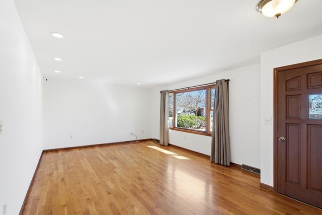 501 SIMMONS CT, Columbia, MO 65203