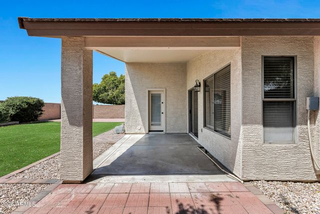 11219 W VERNON Avenue, Avondale, AZ 85392