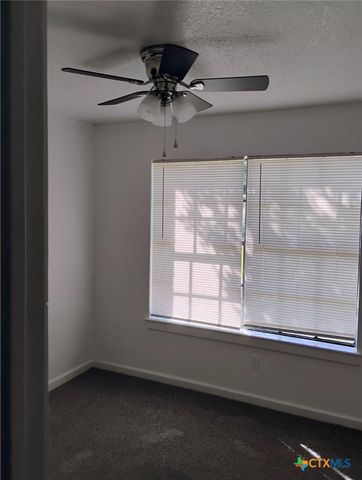 209 Orchard Street, San Marcos, TX 78666