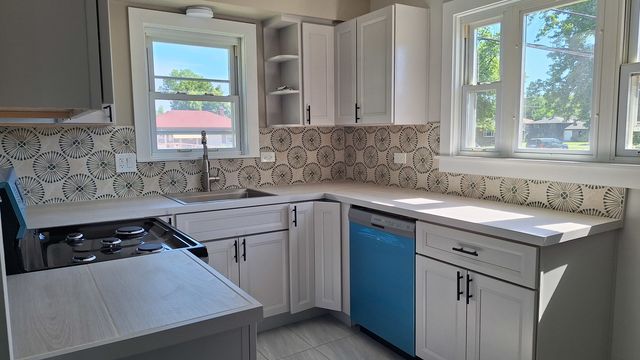 17803 Exchange Avenue, Lansing, IL 60438