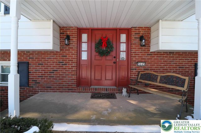 3045 Olivia Circle, Salisbury Twp, PA 18103