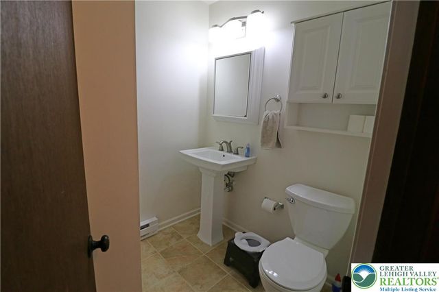 3045 Olivia Circle, Salisbury Twp, PA 18103