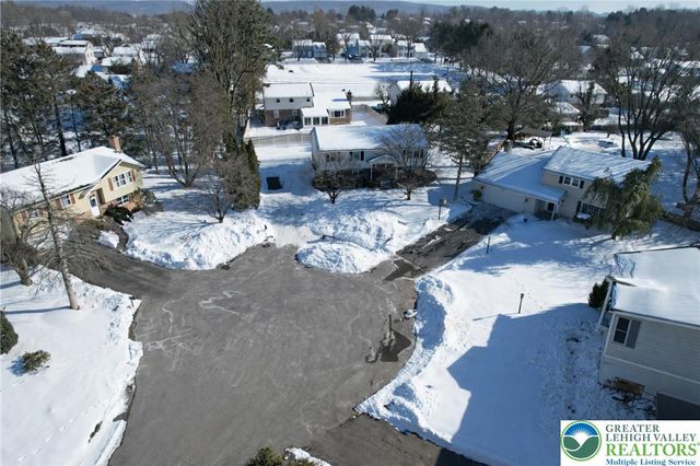 3045 Olivia Circle, Salisbury Twp, PA 18103