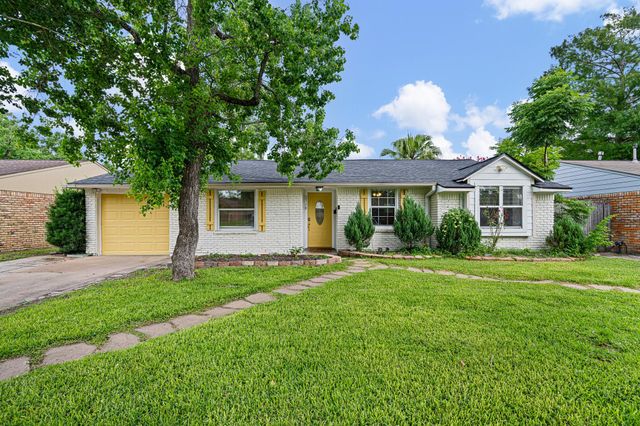 5718 Greencraig Drive, Houston, TX 77035